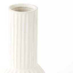 Cream Ribbed Vase - thumbnail 5