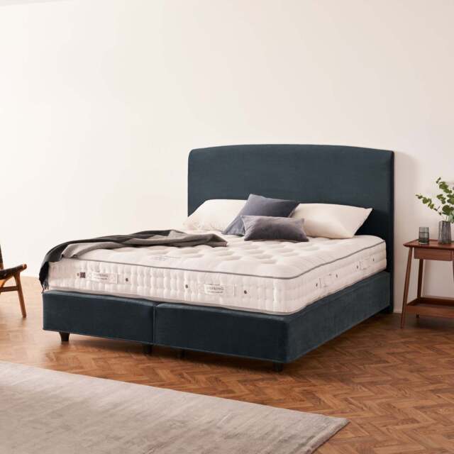 ViSpring Herald Superb Divan Base & Mattress Set, Small Single (2ft 6) / Soft