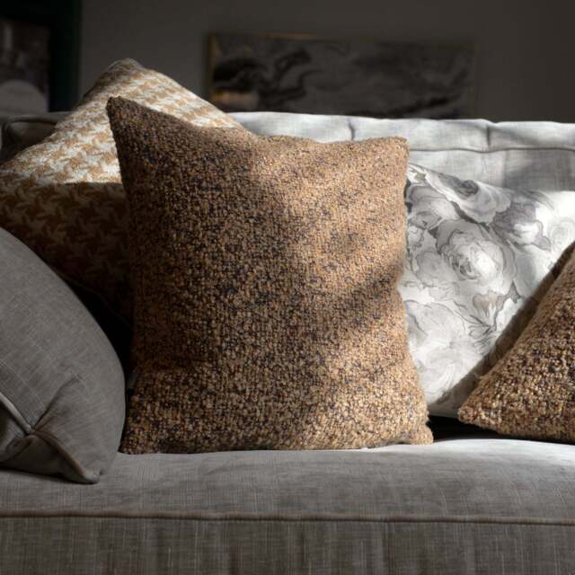 Vega Cushion - image 1