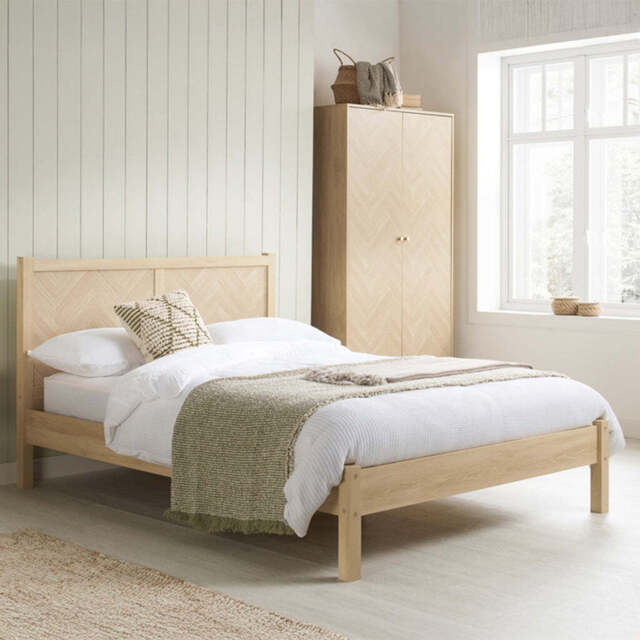 Challis Bed, King