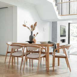 G Plan Winchester 135-190cm Extending Dining Table - thumbnail 1