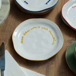 """These dishes wont wash themselves"" Yellow Tableware Plate" - thumbnail 2
