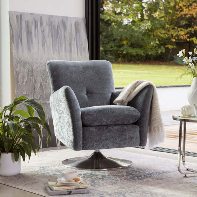 Parker Knoll Sawyer Swivel Chair - image 1
