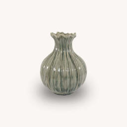 Green Glazed Vase - thumbnail 5