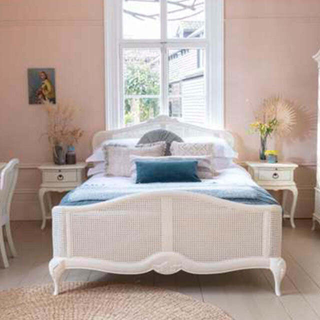 Ivory Rattan Bed, Super King (6ft)