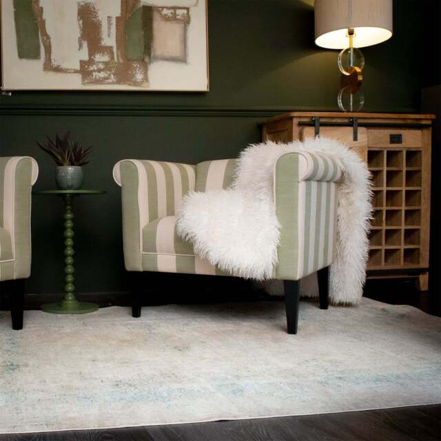 Lisa Chair