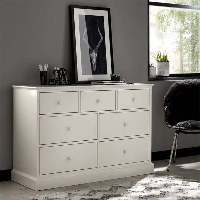 Ashburnham White 3+4 Drawer Chest