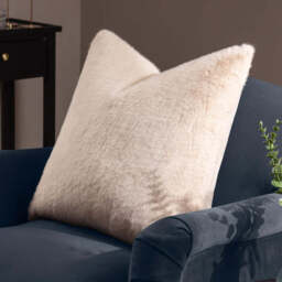 Faux Fur Cushion, Brûlée - thumbnail 2