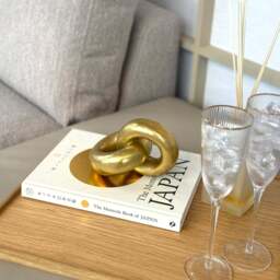Golden Interlocking Rings Ornament - thumbnail 4