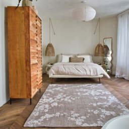 Sakura Rug, 170 x 240cm / Grey