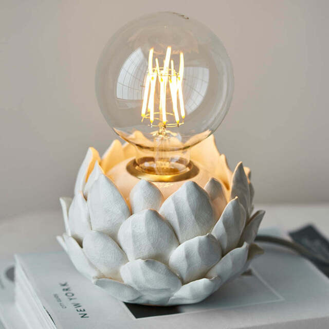 Inge Artichoke Table Lamp - image 1