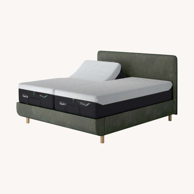 TEMPUR® Arc Adjustable Bed with Form Headboard, King / Green