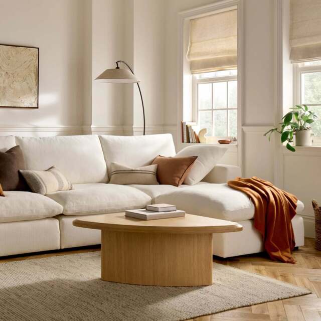 Elsinora Corner Coffee Table - image 1