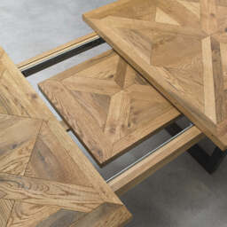 Hindon Rustic Oak 190-240cm Extending Dining Table - thumbnail 3