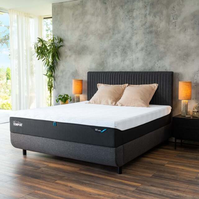TEMPUR® Arc Adjustable Bed with Vertical Headboard, King / Grey - image 1
