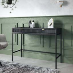 Nova Desk 104cm - Black Matt 104cm