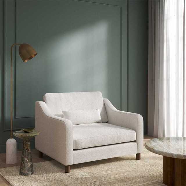 Hampton Loveseat In Ivory Boucle