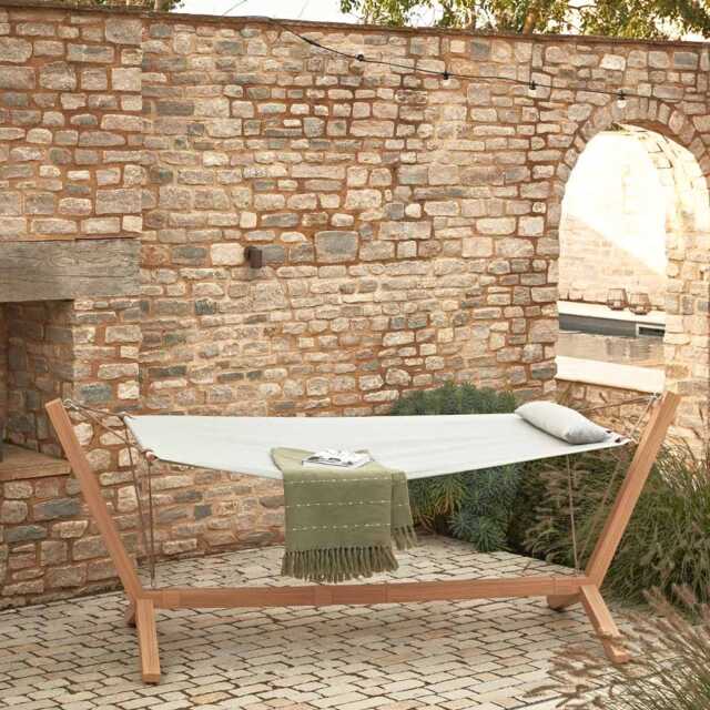Savannah Hammock - Oak by Atkin And Thyme, H111 x W108 x D295 cm - image 1