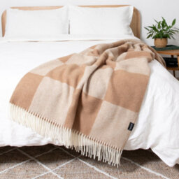 Native Natural Checkerboard Beige Wool Blanket - thumbnail 3