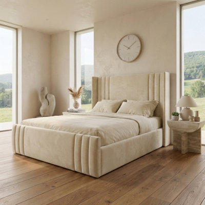 4'6 Double - Cream - Zoe 3 Line Winged Panel Bed Frame Plush Velvet With Footboard - Non Storage