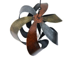 Metal Wind Spinner Garden Ornament - Gold/silver/bronze - thumbnail 3