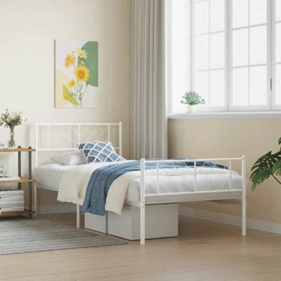 Berkfield Metal Bed Frame With Headboard And Footboard White 107X203 Cm - image 1