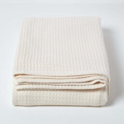 Homescapes Organic Cotton Waffle Blanket/ Throw Natural, 250 X 230 Cm - thumbnail 2