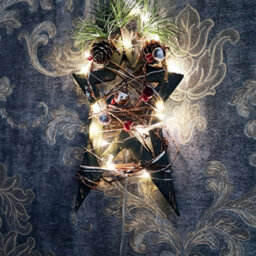 Shatchi 30Cm Red Wooden Led Tree Tabletop Centrepiece Christmas Holiday Home Décor With 20 Warm White Leds Green Star - thumbnail 4