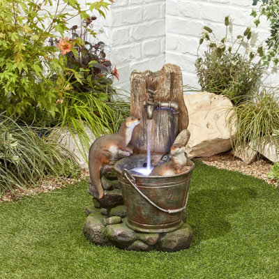 Outdoor Living UK Playful Otters With Lights Animal Fountains Water Feature Without Cover