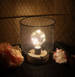 Urbn-Living Vase Metal Table Lamp Wood Base With 8 Led - thumbnail 3