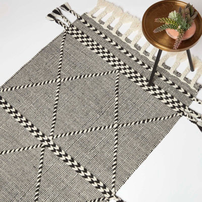 Homescapes Edessa Black & White Kilim Wool Rug 160 X 230 Cm - image 1