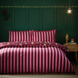 Catherine Lansfield Christmas Nutcracker Stripe Reversible Duvet Cover Set With Pillowcases Plum - thumbnail 2