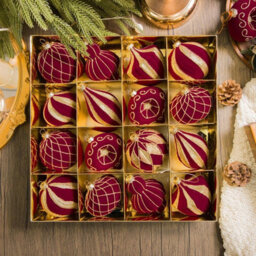 Amorly 16Pack Burgundy Velvet Christmas Baubles, 3.15 Inch Golden Glitter Hanging Ornaments For Christmas Tree, Holiday Party Decoration - thumbnail 3