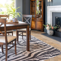 Loomed Zebra Print Cotton Chenille Rug Black White Machine Washable 80Cm X 150Cm - thumbnail 4