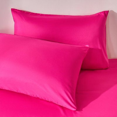 OHS 2 Pack Soft Microfibre Wrinkle Resistant Housewife Pillowcases - image 1