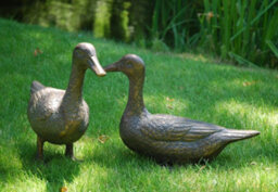 Inspirational Gifting Pair Of Ducks Garden Sculpture Cast Aluminium Ornament