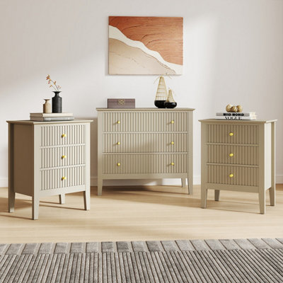 Melody Maison 3 Drawer Chest Of Drawers And Pair Of Bedside Tables - Hales Taupe Range - image 1