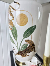 Downton Interiors Leopard Ceramic Table Lamp With Pleated Shade - thumbnail 5