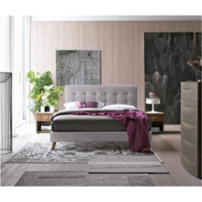 TL Beds Stylish Wooden Footed Light Grey Fabric Bed Frame - King 5Ft