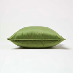 Homescapes Olive Green Filled Velvet Cushion With Piped Edge 46 X 46 Cm - thumbnail 4