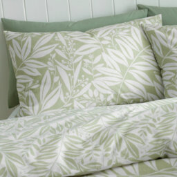 Catherine Lansfield Sorrel Leaf Reversible King Duvet Cover Set With Pillowcases Green - thumbnail 3
