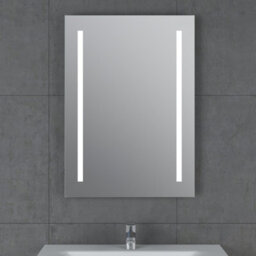 Plum&clay Sarena Battery Powered Rectangular Led Bathroom Mirror (W)50Cm (H)70Cm - thumbnail 2