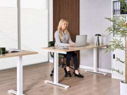 Beliani Electric Adjustable Standing Desk Destines 160 Cm 72 Cm Light Brown/ White - thumbnail 2