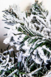Christmas Tree World 270Cm (9Ft/270Cm) Flocked Arbor Vitae Garland - thumbnail 7