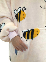 Urban Unique Bumble Bees Sherpa Fleece Hoodie Blanket/throw Pink Oversized - thumbnail 4