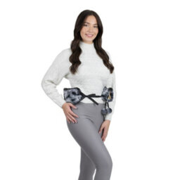 Livivo 2L Extra Long Hot Water Bottle With Soft Removable Faux Fur Washable Cover For Full Body Pain Relief Warmth & Comfort Grey - thumbnail 9
