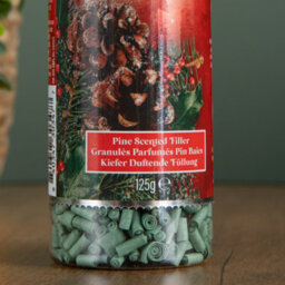 Samuel Alexander 125G Snowberry Pine Cones Scentsicles Scentfetti Christmas Decoration - thumbnail 6