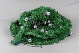Shatchi 6Ft Prelit Pop Up Christmas Tree With Silver Baubles And Battery Operated Led Warm White Lights - thumbnail 2
