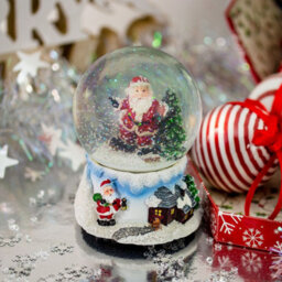 The Christmas Workshop 70779 Musical Snow Globe With Snowboarding Santa Design - thumbnail 7