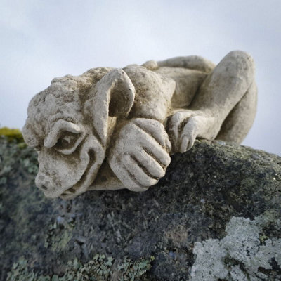 Burgess Peeping Gremlin Stone Statue Outdoor Garden Gargoyle Ornament Gothic Grotesque - image 1